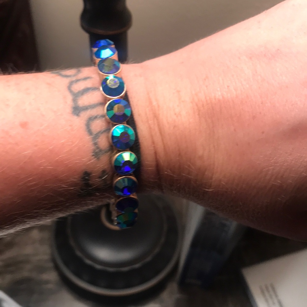 Plunder magnetic bracelets